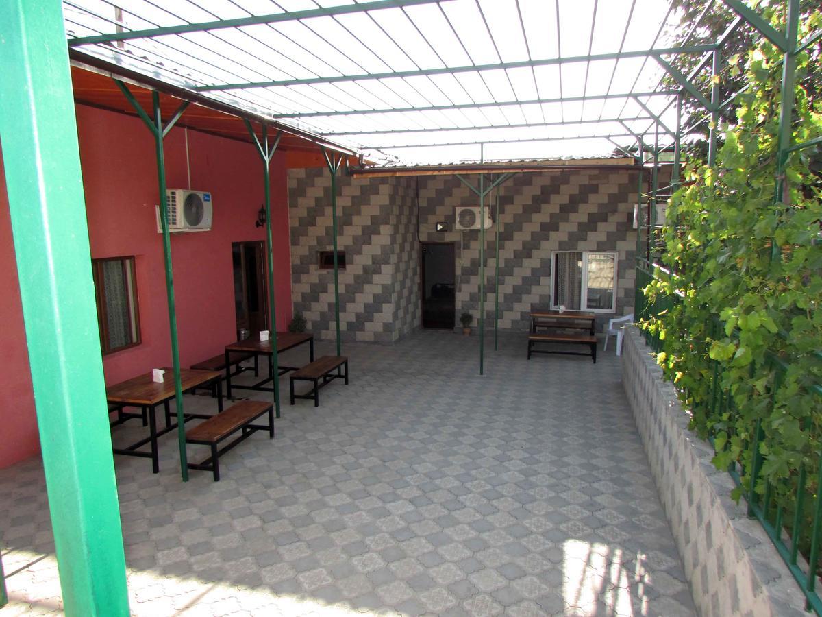 Hotel Gold Tbiliszi Kültér fotó