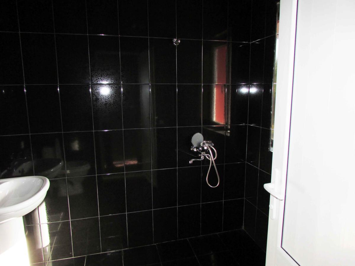 Hotel Gold Tbiliszi Kültér fotó