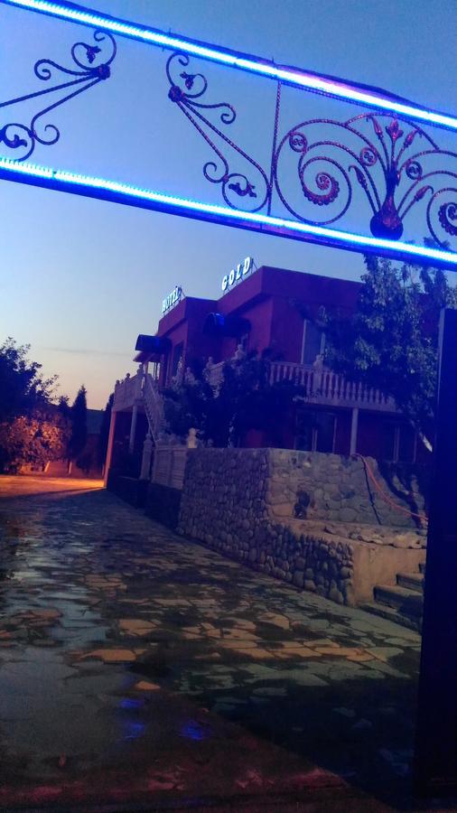 Hotel Gold Tbiliszi Kültér fotó